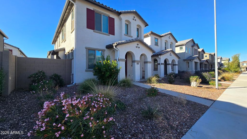 4242 S 58TH Drive, Phoenix, AZ 85043