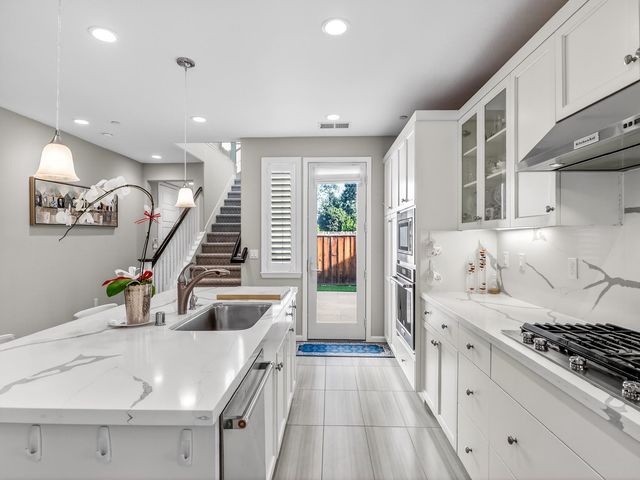 5030 Brook Valley Loop, San Jose, CA 95136