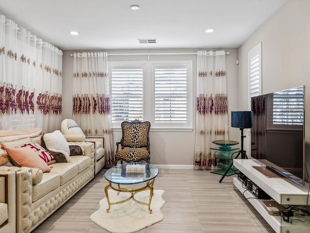 5030 Brook Valley Loop, San Jose, CA 95136