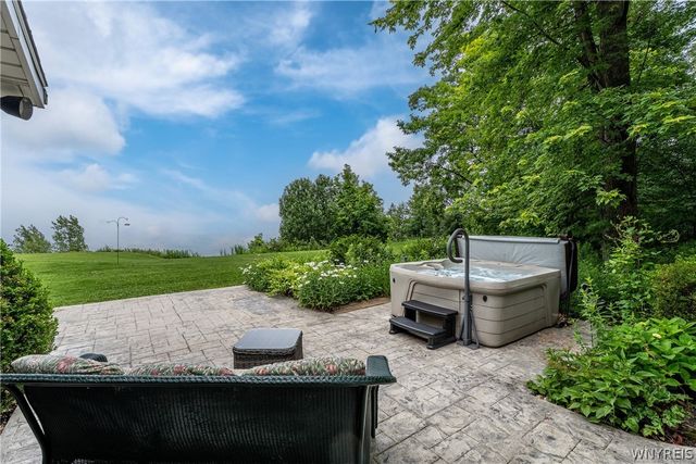 629 Lake Road, Porter, NY 14174