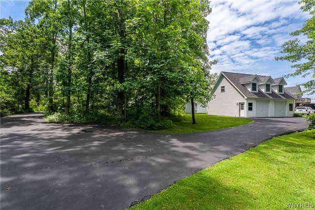 629 Lake Road, Porter, NY 14174