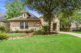 27 N Arrow Canyon Circle, The Woodlands, TX 77389