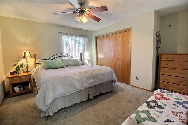 10901 W Blake Cir, Wichita, KS 67209