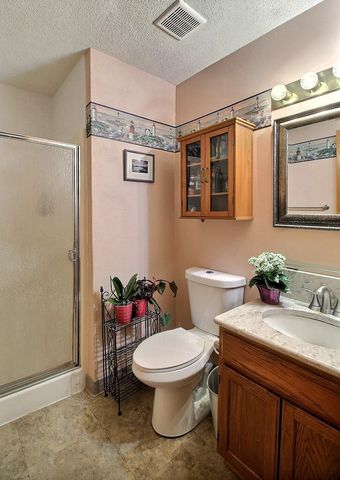 10901 W Blake Cir, Wichita, KS 67209