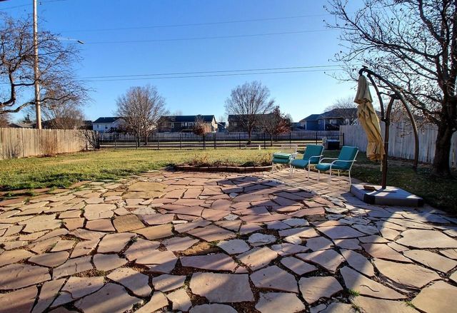 10901 W Blake Cir, Wichita, KS 67209