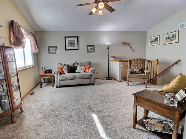 10901 W Blake Cir, Wichita, KS 67209