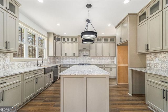400 Stone Lea Trace, Oxford, GA 30054