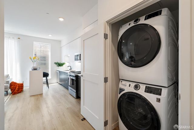 52 Kirkwood Avenue 323, San Francisco, CA 94124