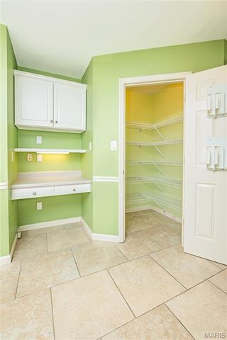 1227 Park Meadow Drive, Fenton, MO 63026