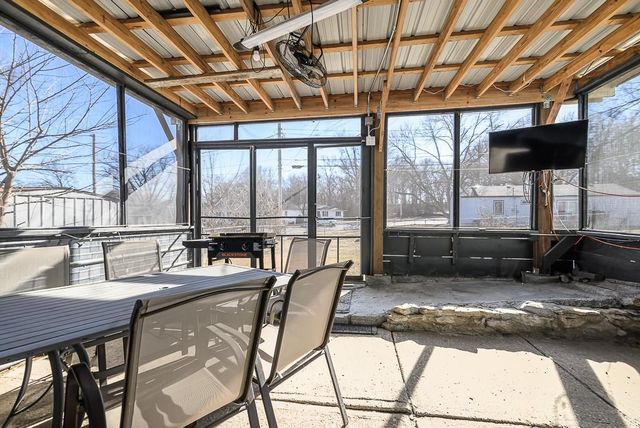 8415 Tauromee Avenue, Kansas City, KS 66112