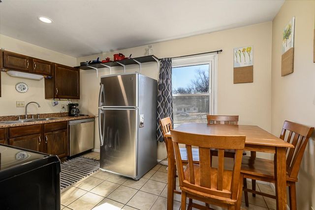 8415 Tauromee Avenue, Kansas City, KS 66112