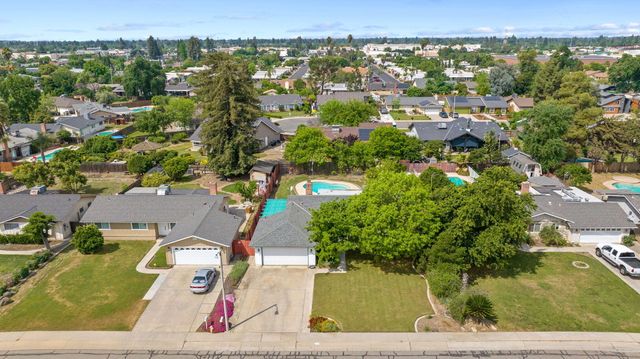 2323 S Dollner Street, Visalia, CA 93277