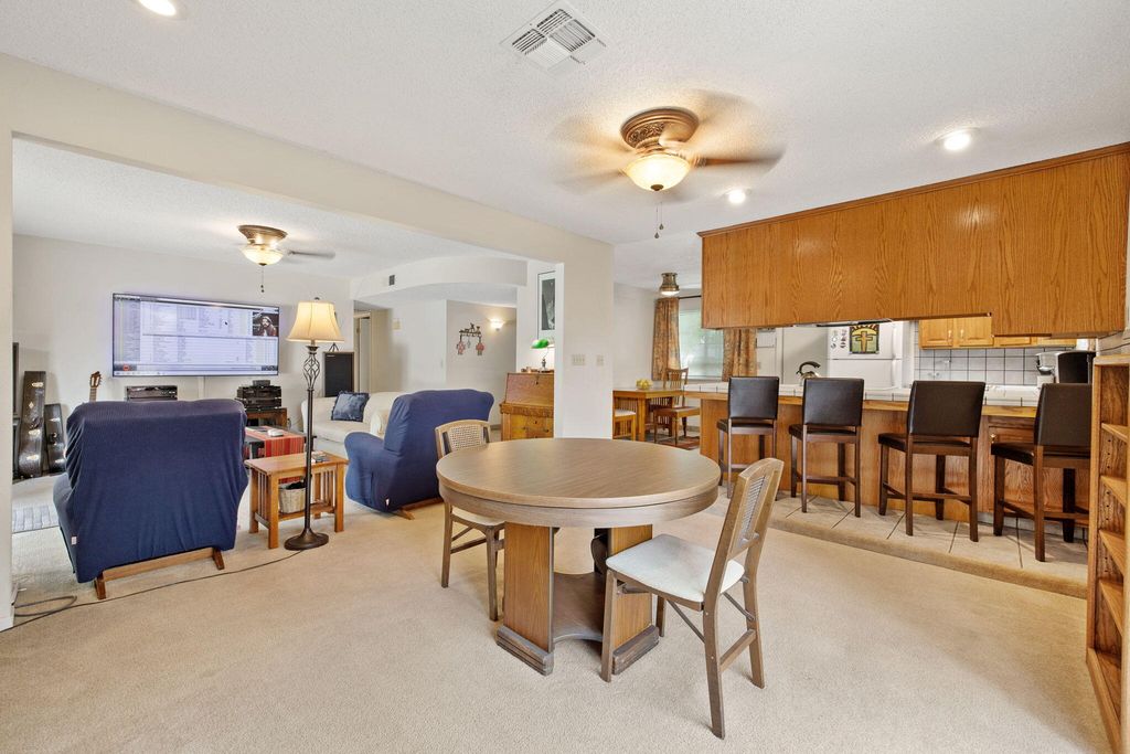 Image 11 of property listing at 2323 S Dollner Street, Visalia, CA 93277