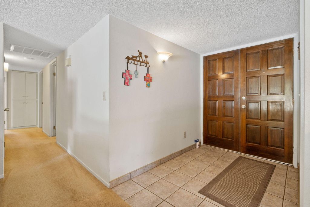 Image 4 of property listing at 2323 S Dollner Street, Visalia, CA 93277
