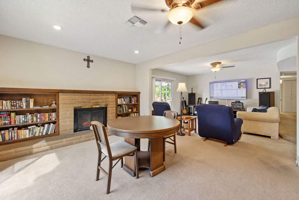 Image 9 of property listing at 2323 S Dollner Street, Visalia, CA 93277