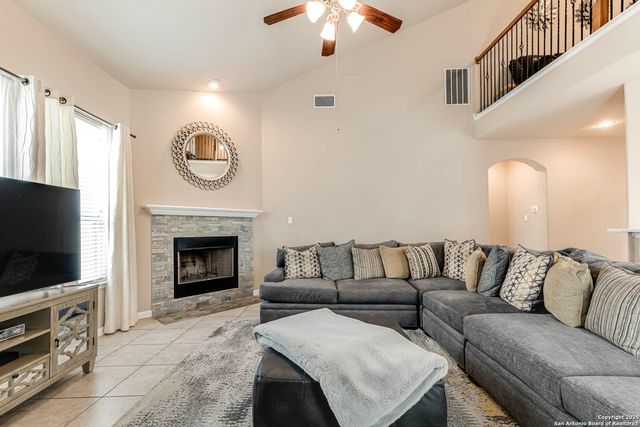 24735 Buck Crk, San Antonio, TX 78255