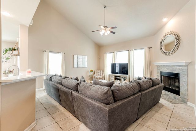 24735 Buck Crk, San Antonio, TX 78255