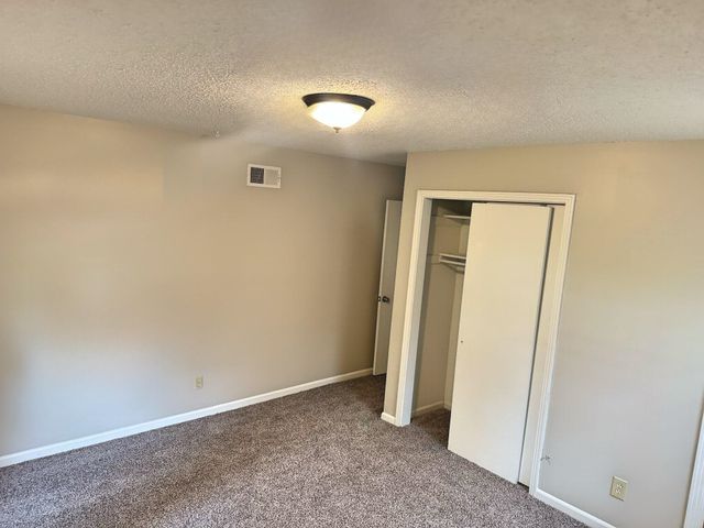 1853 WARNER AVE, Memphis, TN 38127