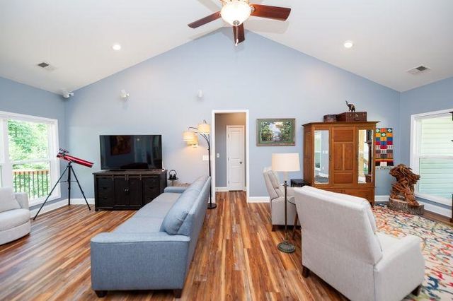 131 Blalock Coves Drive, Chesnee, SC 29323