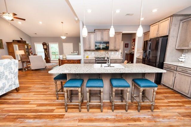 131 Blalock Coves Drive, Chesnee, SC 29323