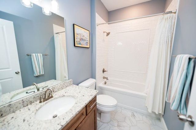 131 Blalock Coves Drive, Chesnee, SC 29323