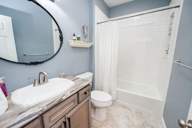 131 Blalock Coves Drive, Chesnee, SC 29323