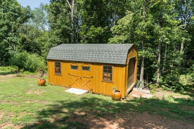 131 Blalock Coves Drive, Chesnee, SC 29323