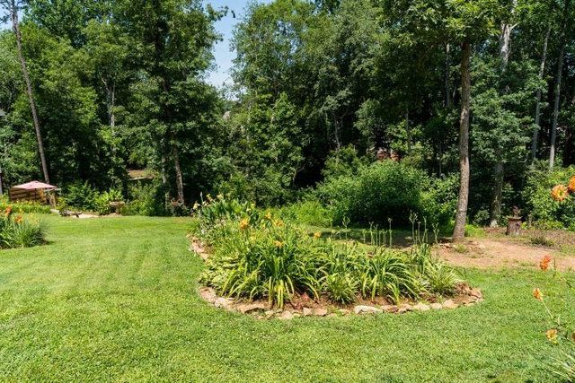 131 Blalock Coves Drive, Chesnee, SC 29323