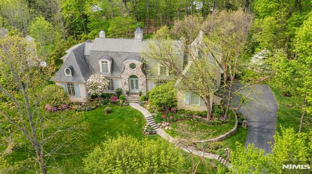505 Timberline Drive, Franklin Lakes, NJ 07417