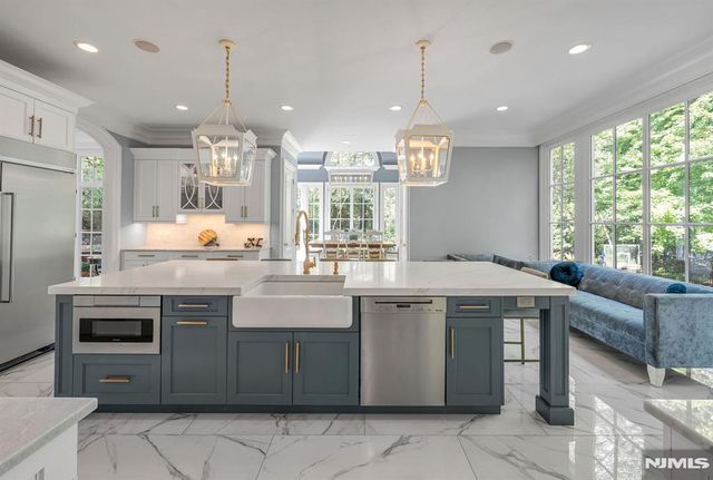 505 Timberline Drive, Franklin Lakes, NJ 07417