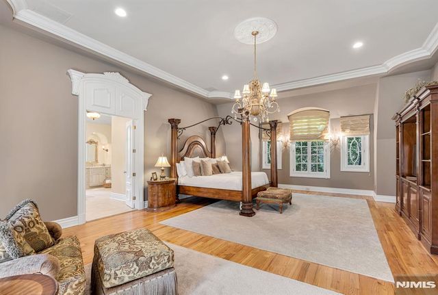 505 Timberline Drive, Franklin Lakes, NJ 07417