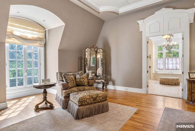 505 Timberline Drive, Franklin Lakes, NJ 07417