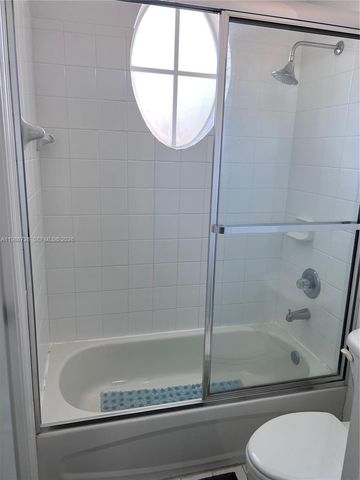 8642 NW 109th Ct 0, Doral, FL 33178