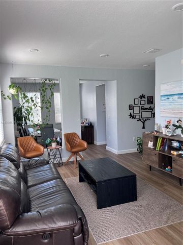 8642 NW 109th Ct 0, Doral, FL 33178