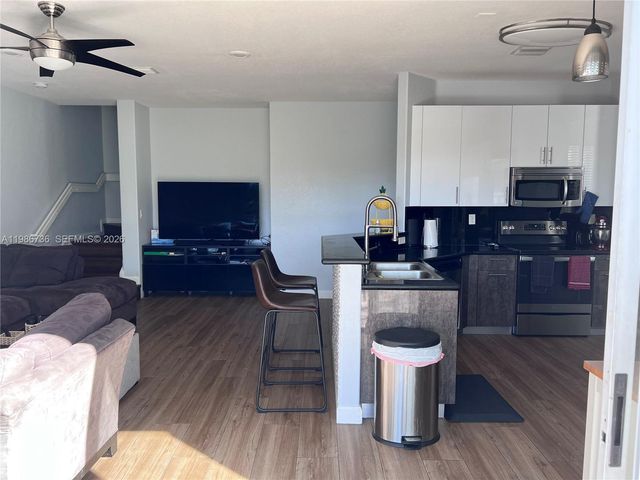 8642 NW 109th Ct 0, Doral, FL 33178