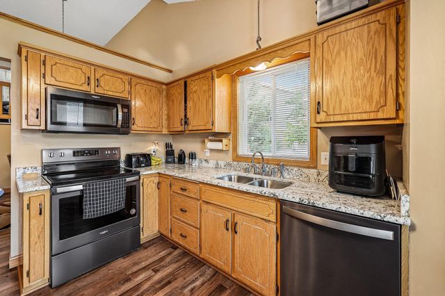 14185 Ferrara Avenue N, Hugo, MN 55038