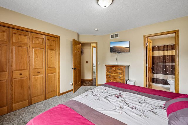 14185 Ferrara Avenue N, Hugo, MN 55038