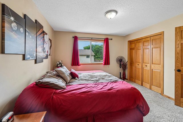14185 Ferrara Avenue N, Hugo, MN 55038