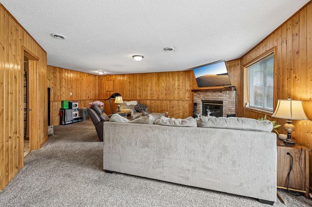 14185 Ferrara Avenue N, Hugo, MN 55038