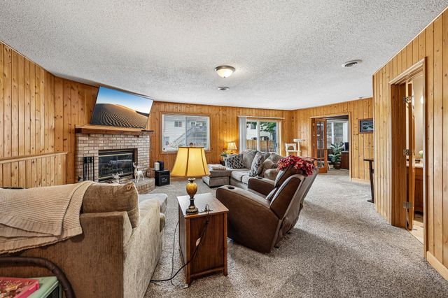 14185 Ferrara Avenue N, Hugo, MN 55038