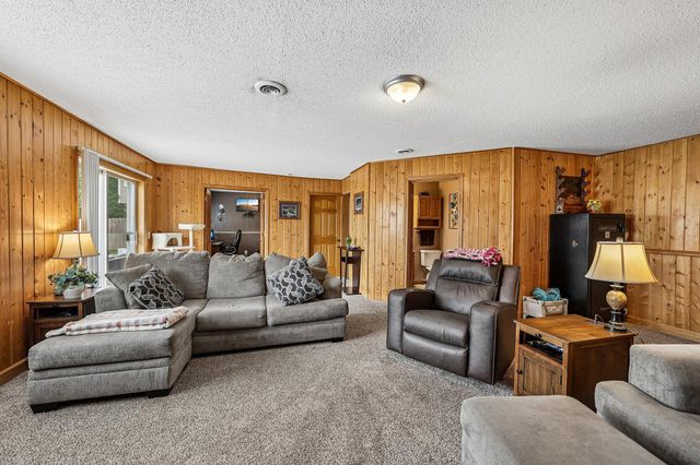 14185 Ferrara Avenue N, Hugo, MN 55038