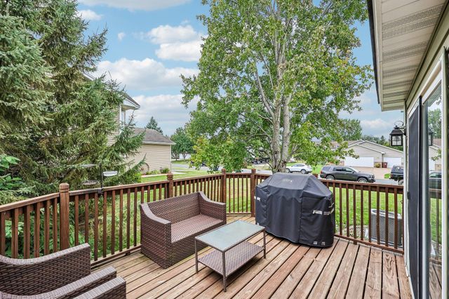 14185 Ferrara Avenue N, Hugo, MN 55038