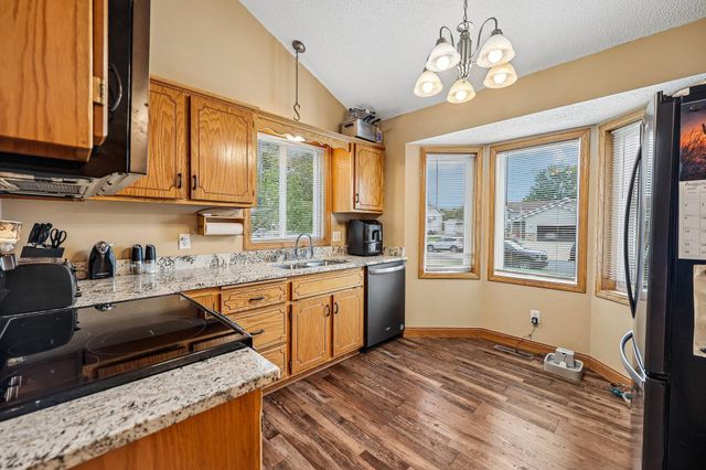 14185 Ferrara Avenue N, Hugo, MN 55038