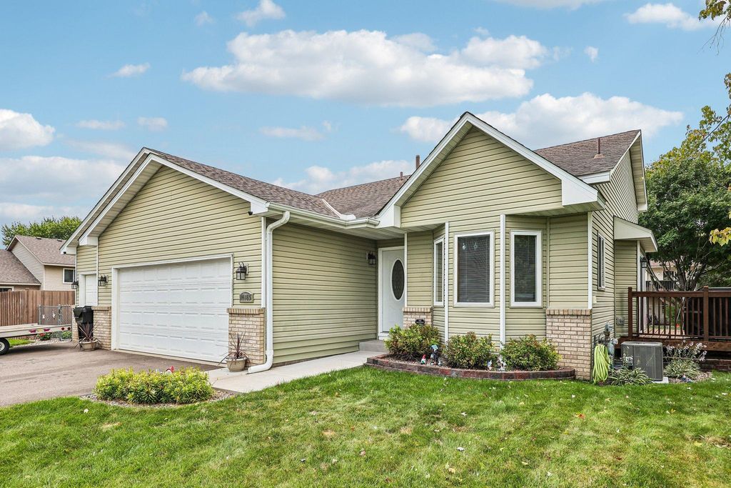 14185 Ferrara Avenue N, Hugo, MN 55038 — photo 3