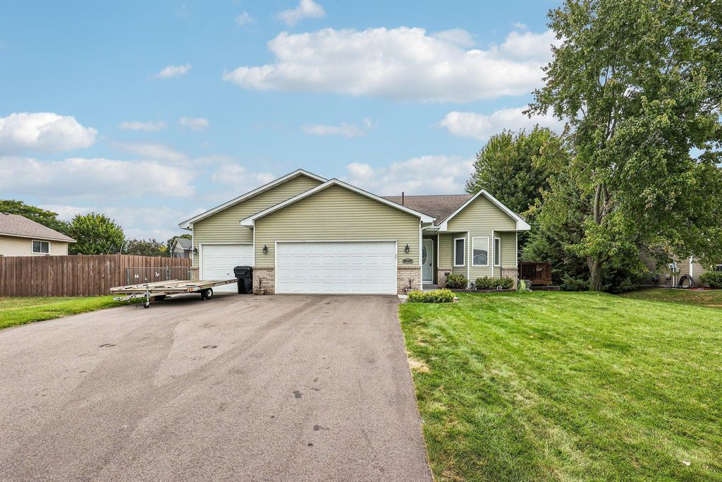 14185 Ferrara Avenue N, Hugo, MN 55038 — photo 4