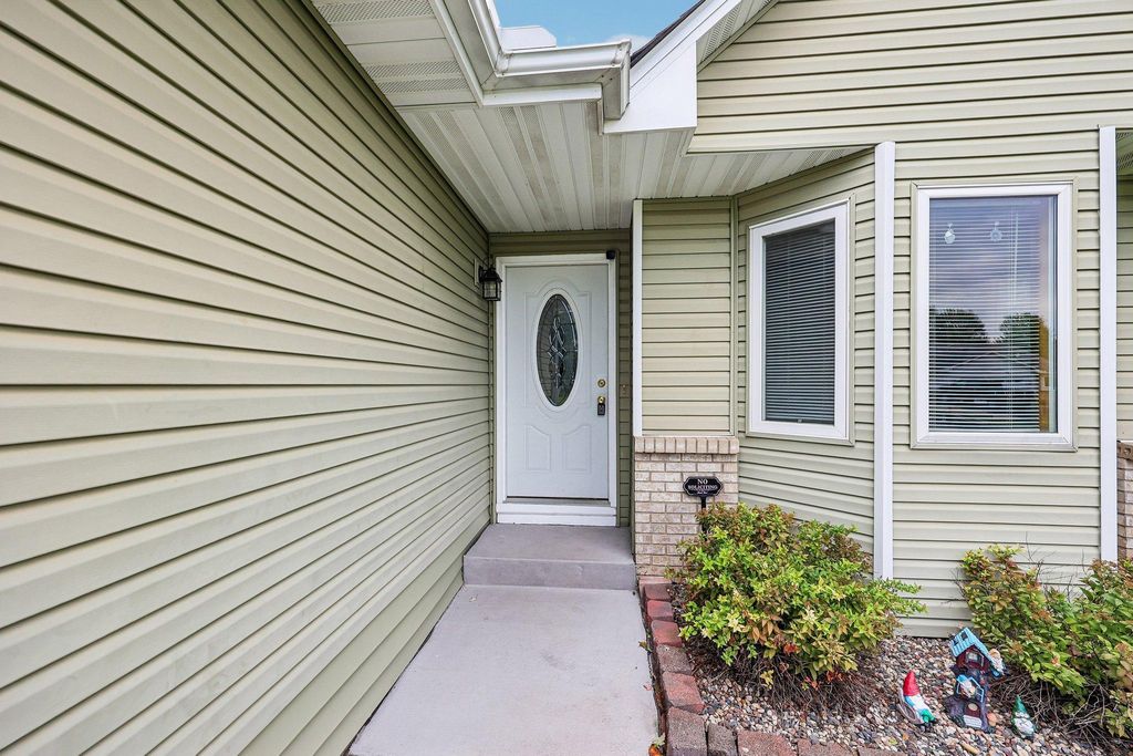 14185 Ferrara Avenue N, Hugo, MN 55038 — photo 5