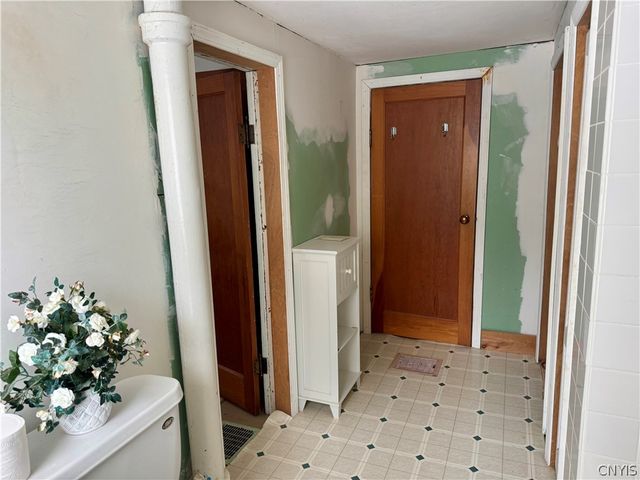 46 Seneca St, Van Buren, NY 13027