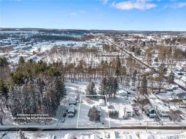 46 Seneca St, Van Buren, NY 13027