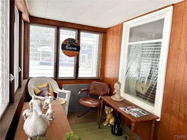 46 Seneca St, Van Buren, NY 13027