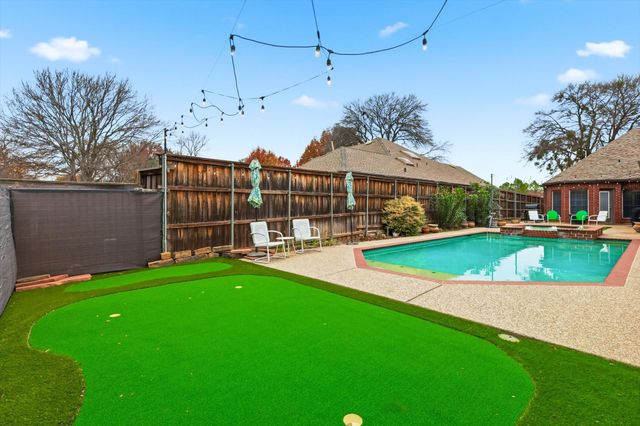 2801 Holly Leaf Lane, Flower Mound, TX 75022